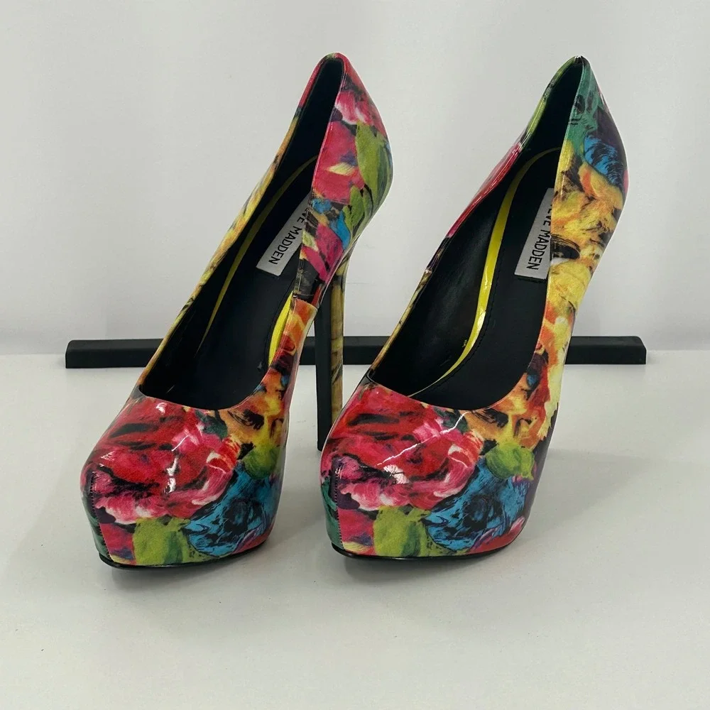 Steve Madden Dejavu Floral Platform Pumps Multi Color Patent Stiletto Heels 8M